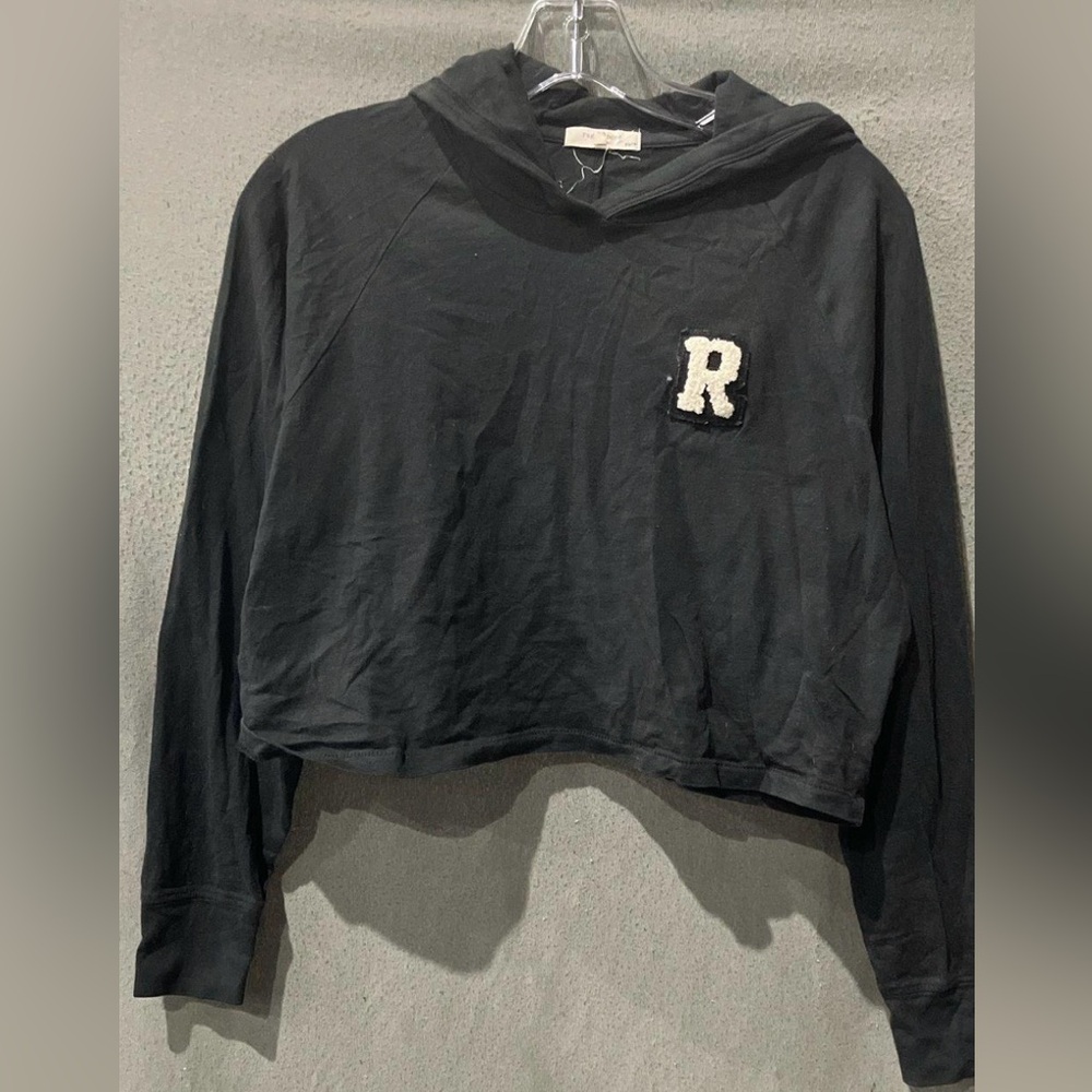 Rag & Bone Black Cropped Sweatshirt with White Tag Detail
